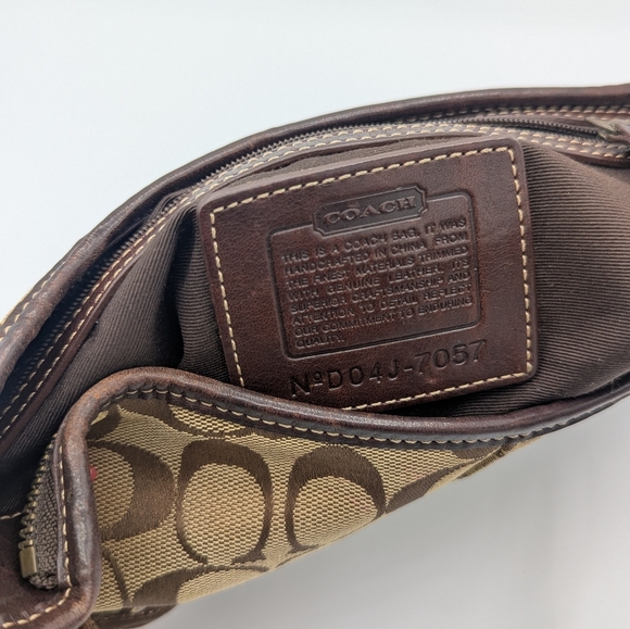 Coach Canvas Shoulder Bag - Picture 13 of 15